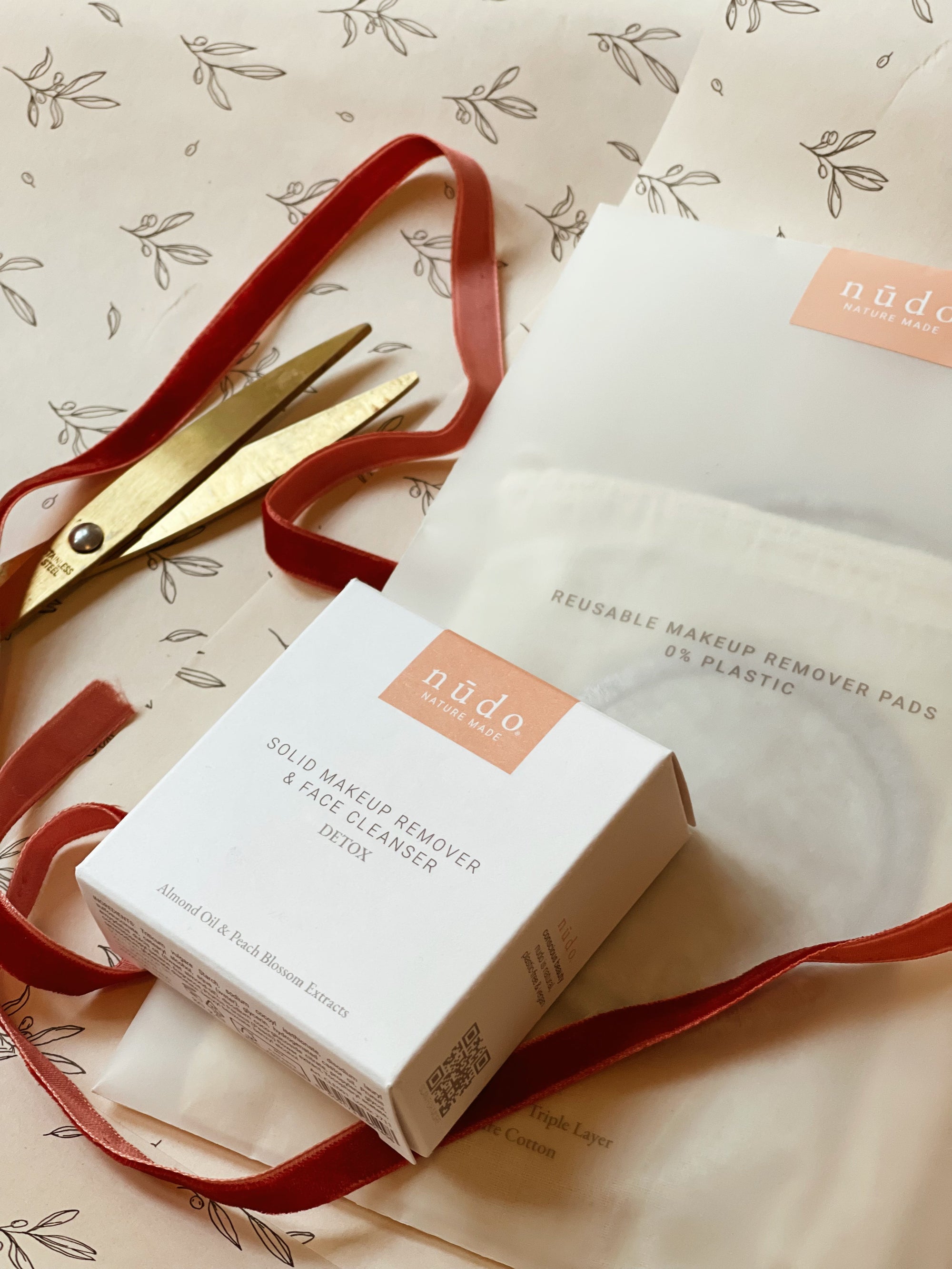 Sustainable Christmas Gifts for Mindful Living - Wellness & Body Care, Thoughtfully Made